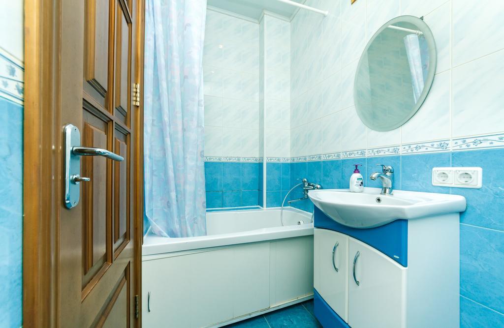 Apartment On Khreshchatyk Kiev Exterior foto